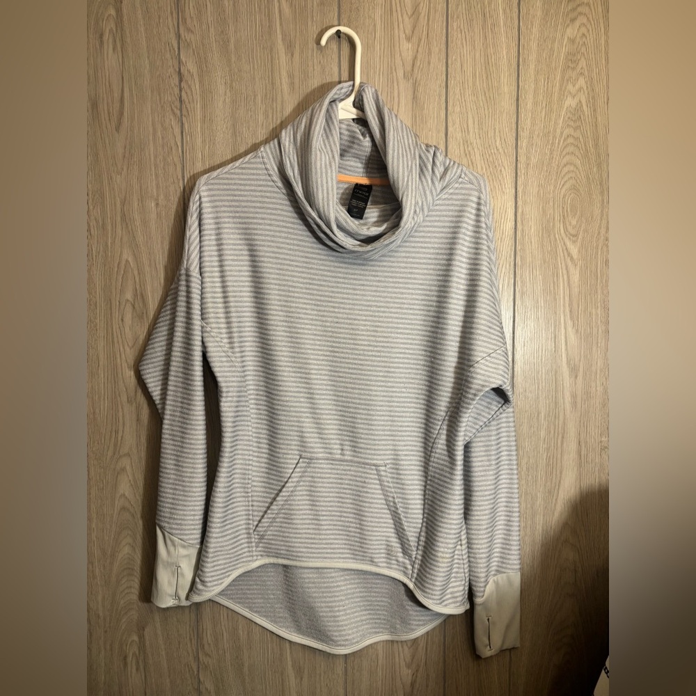 MPG Light Gray Striped Cowl Neck Sweater